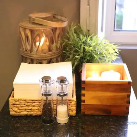 Апартаменты Madalena Views - Stylish & Luxury @ Baixa Лиссабон