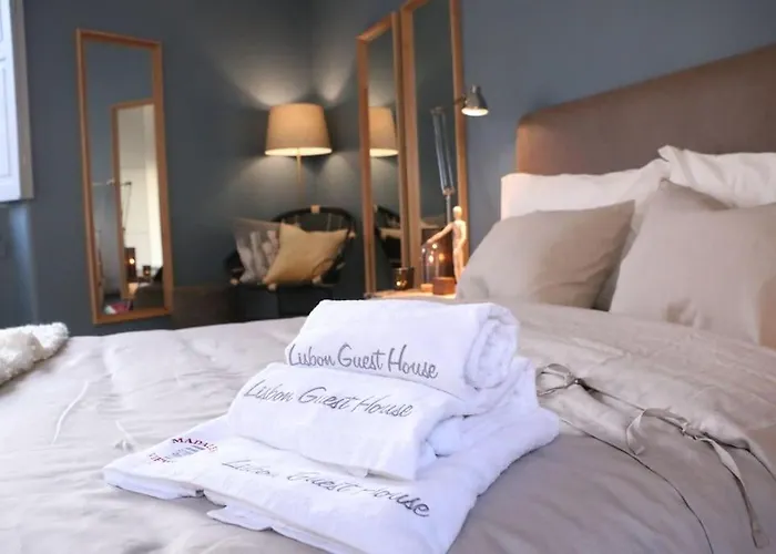 Apartment Madalena Views - Stylish & Luxury @ Baixa